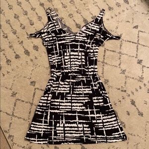 Black and white patterned dress